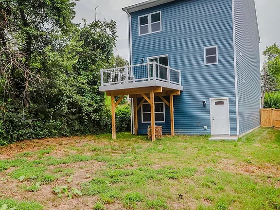 Photo - 8906 Chestnut Ave House