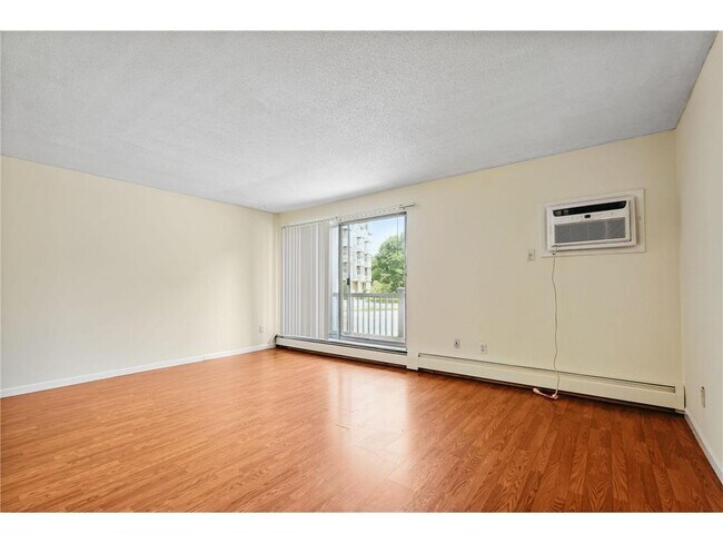 Foto del edificio - 5315 Minnehaha Ave