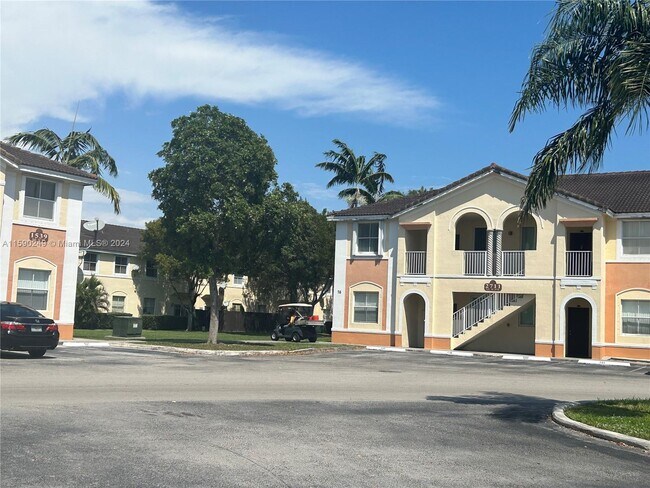Foto del edificio - 2711 SE 16th Ave