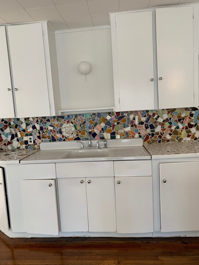 Foto del edificio - 102 E 38th St