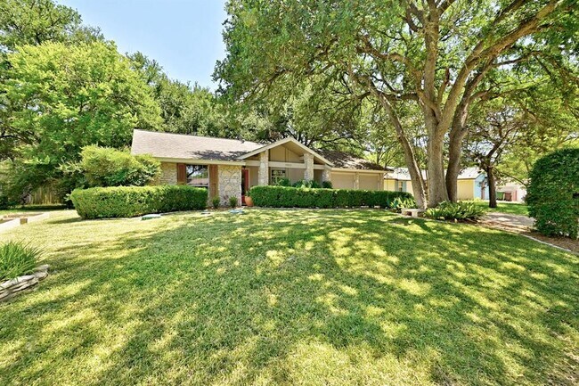 Foto del edificio - 9403 Longvale Dr