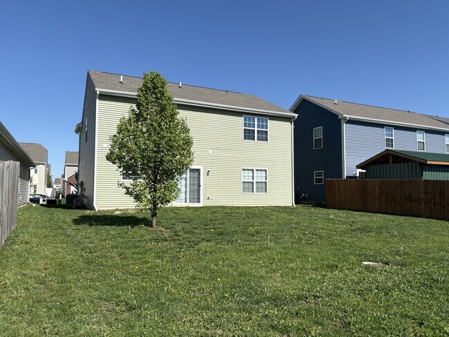 Building Photo - 5292 Brandywine Dr