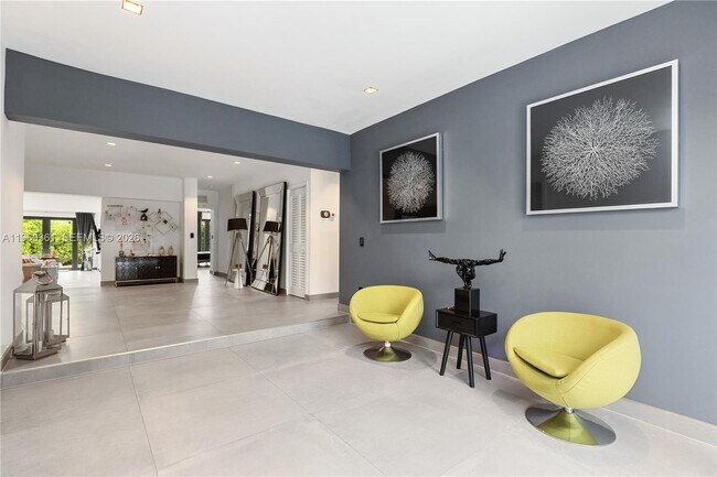 Foto del edificio - 63 SW 31st Rd