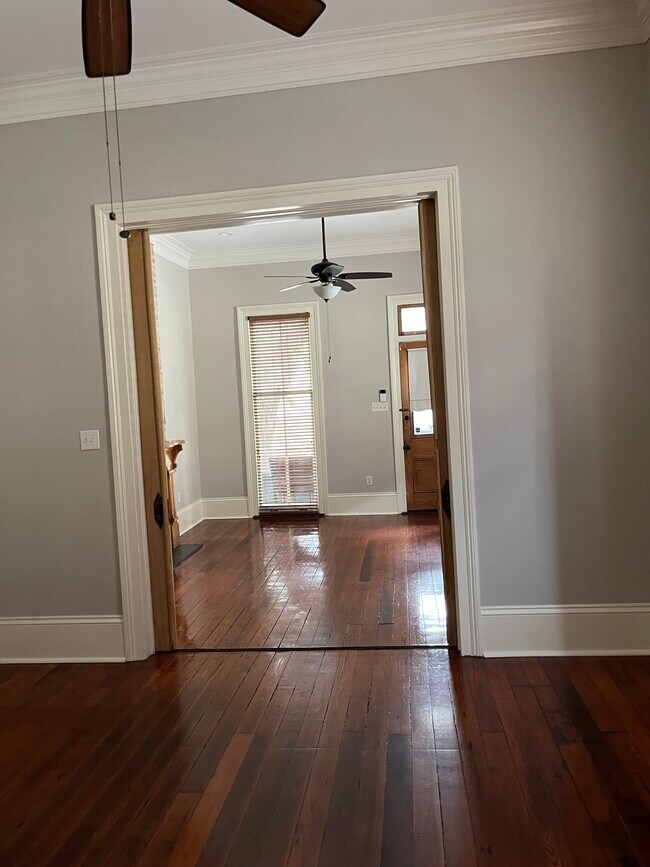 Foto del edificio - 218 N Alexander St