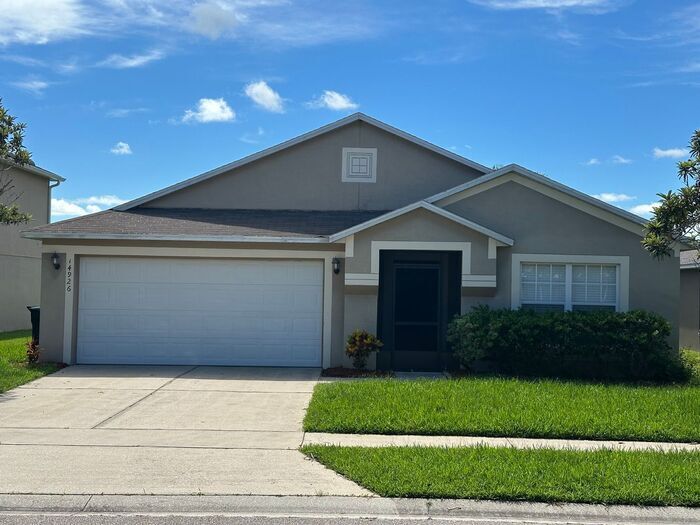 Primary Photo - 4 bed 2 bath Lake front home