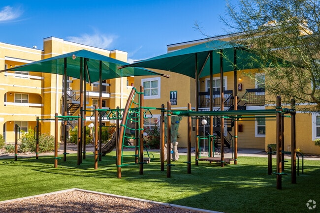 ¡Área de juegos para niños - Villas de la Montana