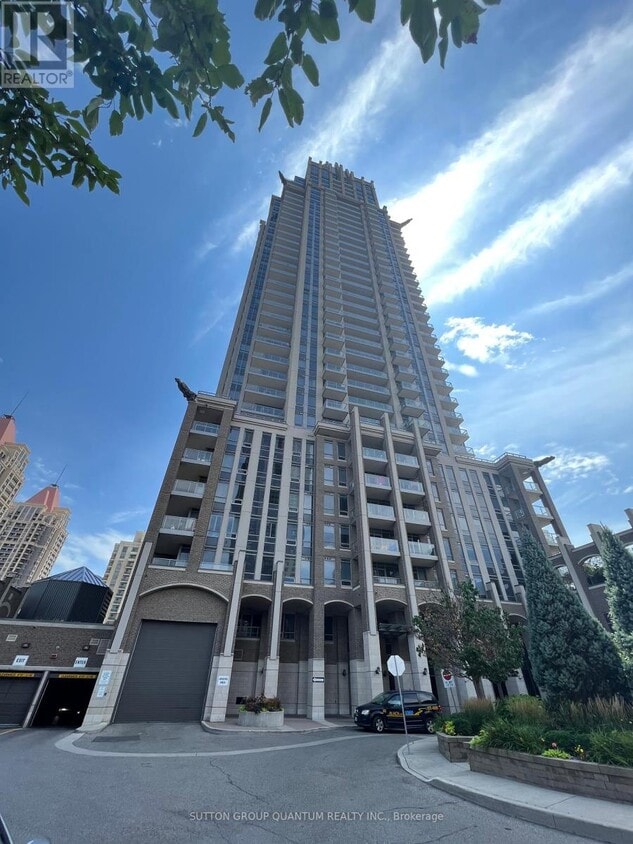 Photo principale - 388-1388 Prince of Wales Dr