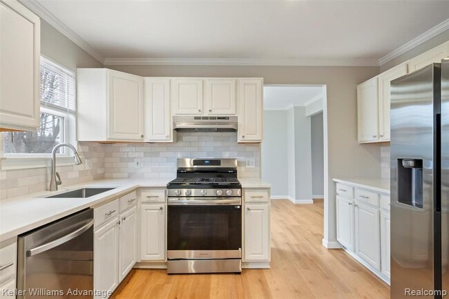 Foto del edificio - 33533 Rhonswood St