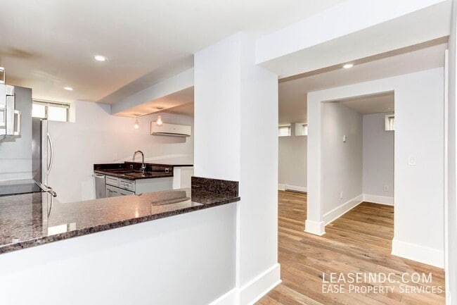 Photo - 1910 Kalorama Rd NW Apartment