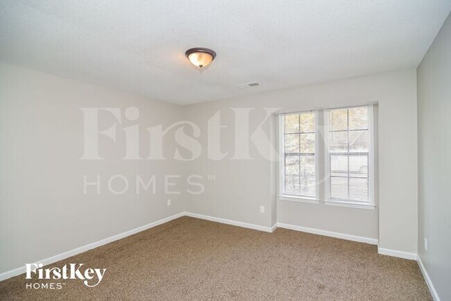 Building Photo - 6631 Cherry Bark Dr