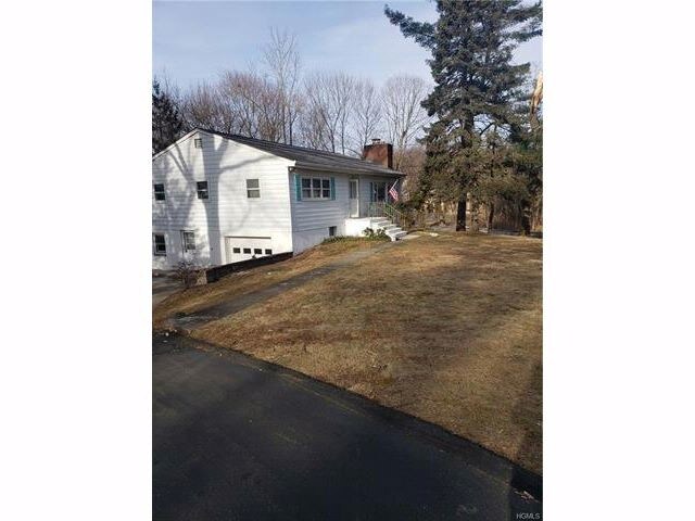 Primary Photo - 1 Hillside Terrace