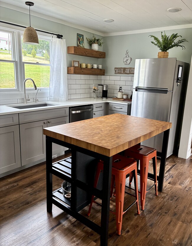 Cocina - 15247 Fairoaks Ln