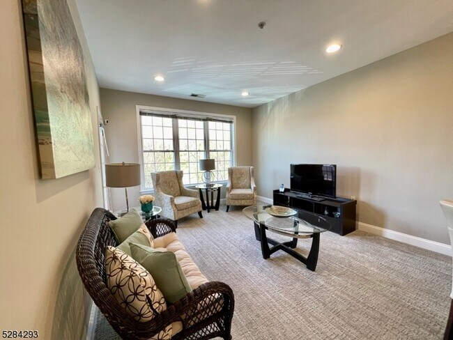 Foto del edificio - 6320 Brookhaven Court