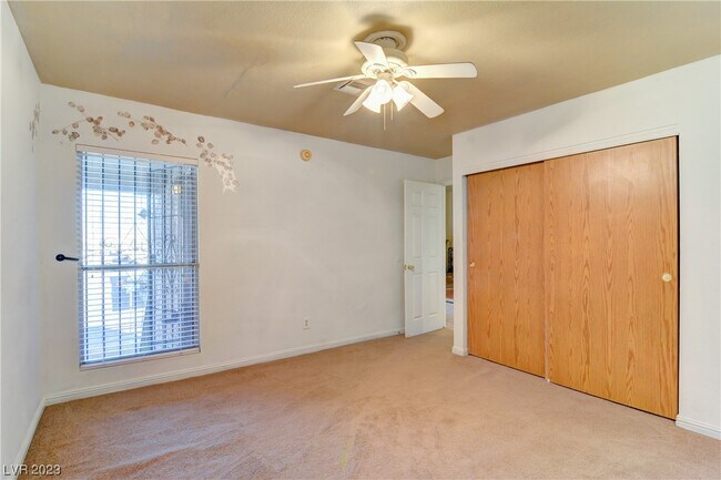 Building Photo - 3791 Shirebrook Dr