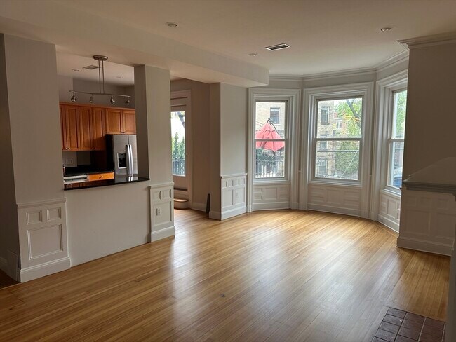 Foto del edificio - 1757 Beacon St