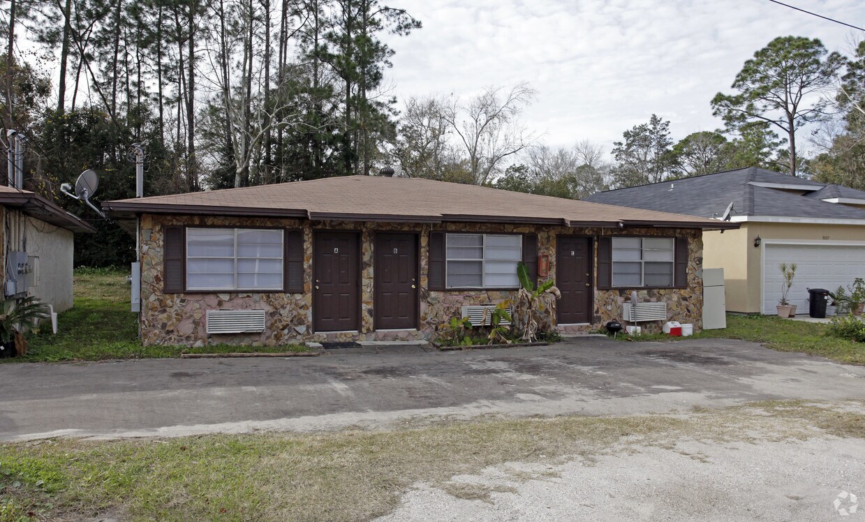 Primary Photo - 3029 Altha Ave