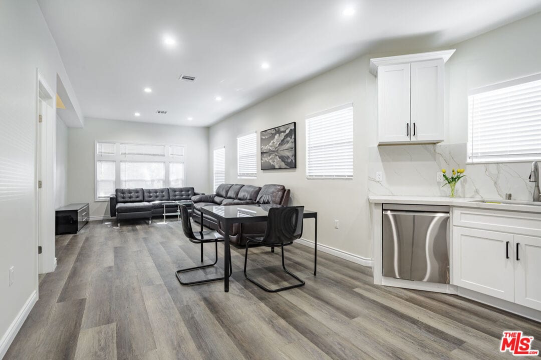 Foto principal - 1475 W 22nd St