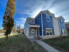 Building Photo - 4112 W Sardinia Way