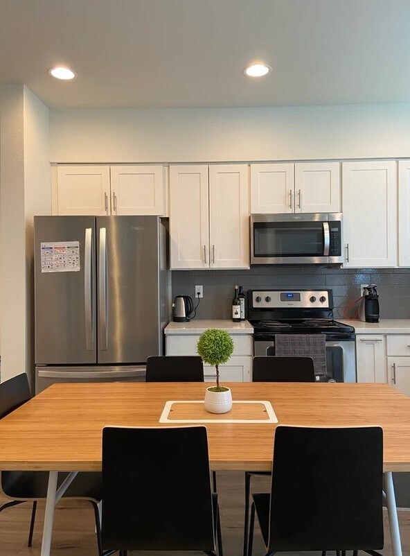 Foto del edificio - 4703 9th Ave NE