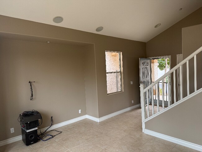 Building Photo - 285 Midnight Moon Ln