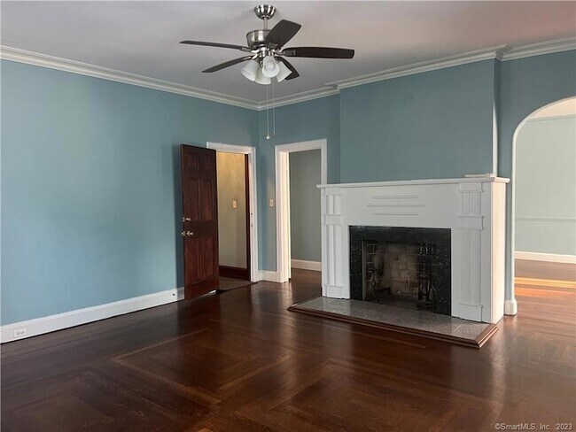 Building Photo - 214 Goffe Terrace