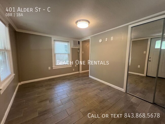 Building Photo - Myrtle Beach - Studio Apartment (All Utili...