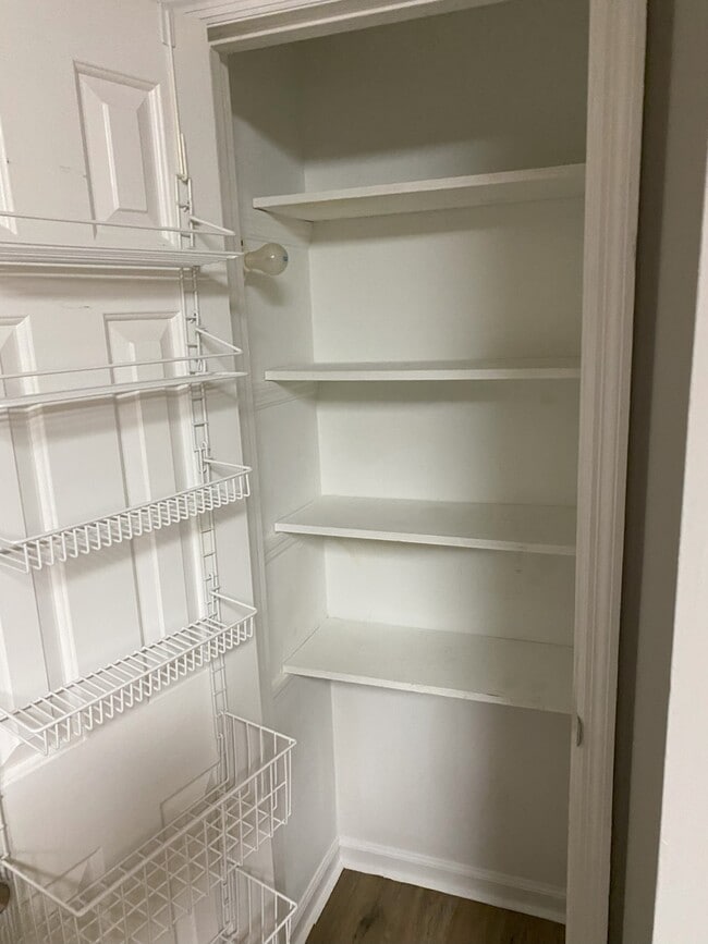 Building Photo - 8625 Leatherwood Trl