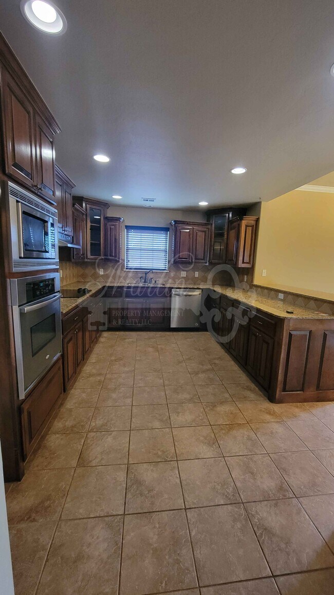 Building Photo - 1117 Morning Side Ct