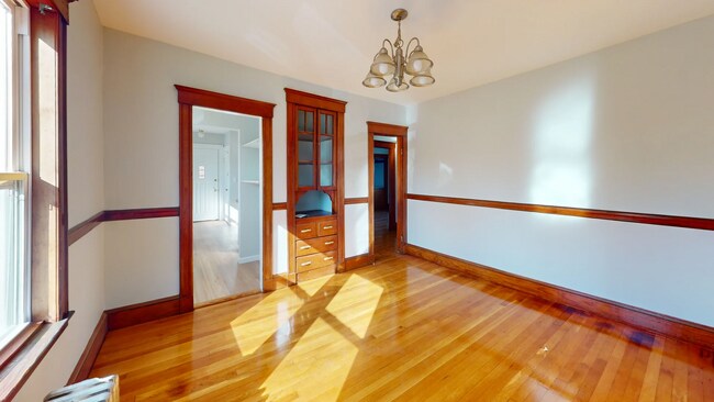 Foto del edificio - 895-897-897 Canterbury St