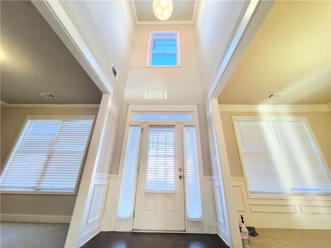 Building Photo - 3068 Ivy Crossing Dr