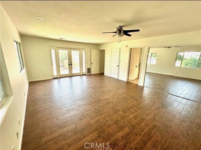 Foto del edificio - 422 E 18th St