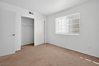 Building Photo - 2654 Bryandouglas Dr