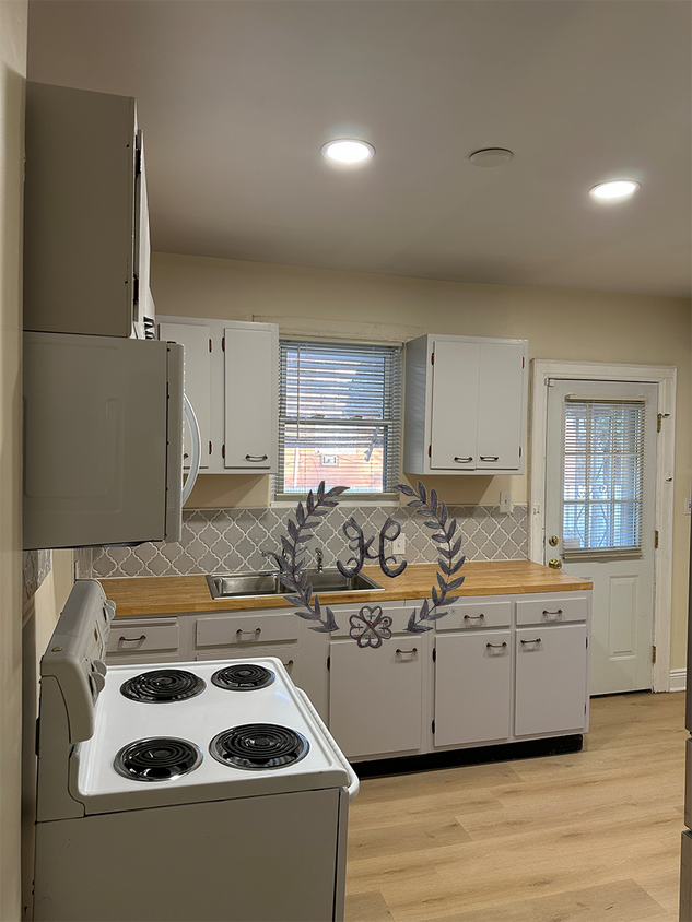 Foto principal - 119 Brunson Ave