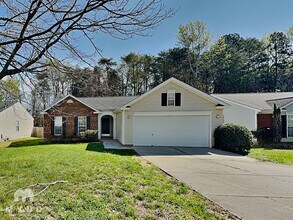 Building Photo - 7940 Travers Run Dr