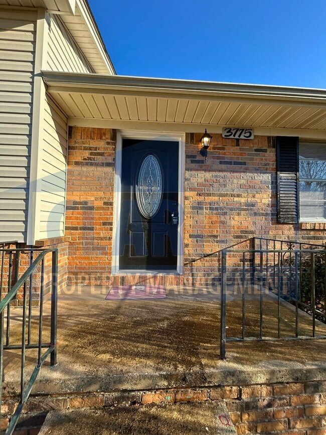 Foto del edificio - Super cute 3 bedroom house!!