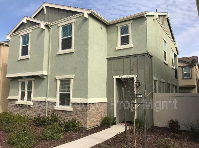 1049 Dennington Pl, Roseville, CA 95747 House Rental in Roseville, CA