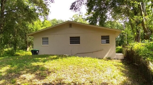 Building Photo - 5036 College Dr