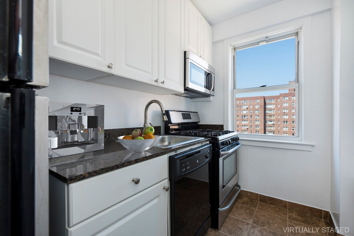 Foto del edificio - 630 Lenox Ave