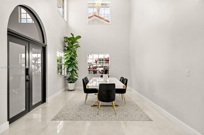 Foto del edificio - 911 SW 57th Ave