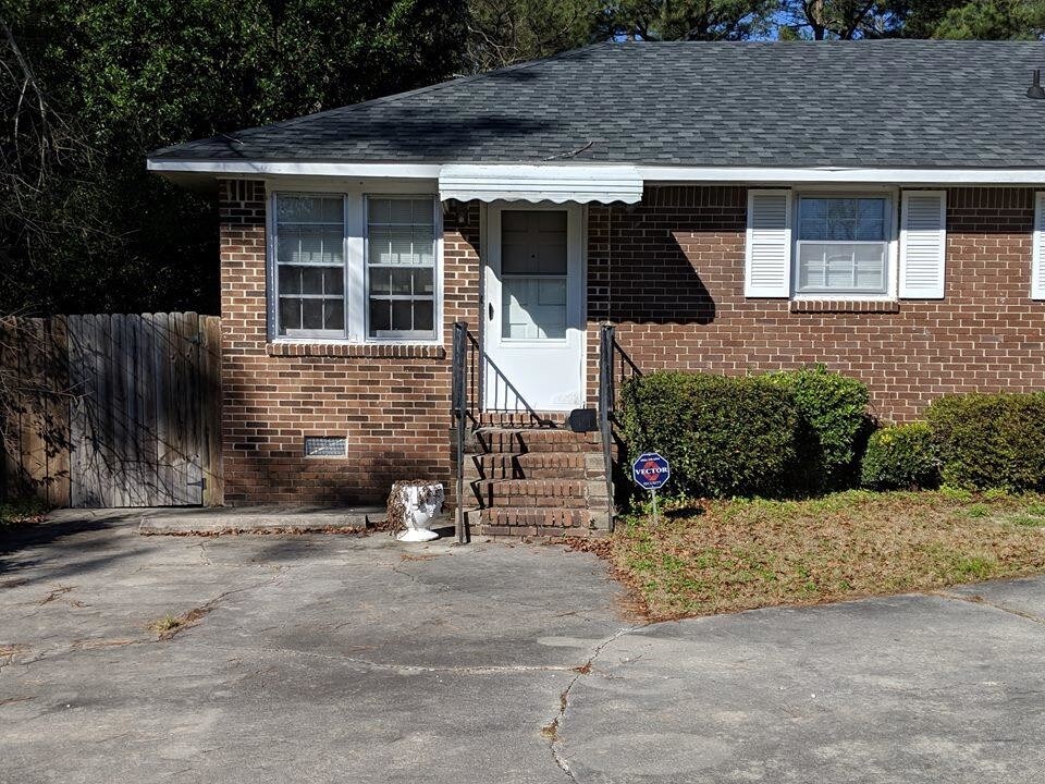 Primary Photo - 1565 Jefferson Rd