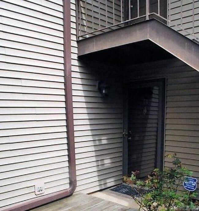 Foto del edificio - 12100 Rainwood Rd