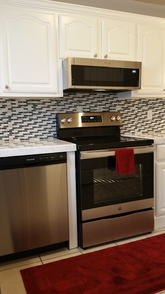 Foto del edificio - 1900 W Douglas St