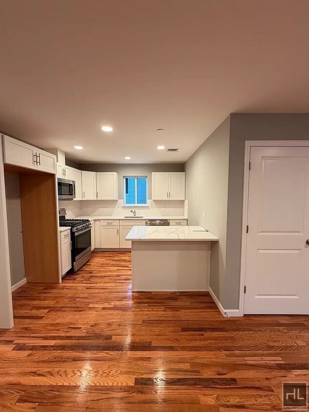 Foto del edificio - CUNARD AVENUE