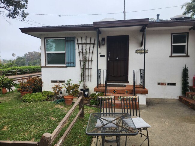 Foto del edificio - 1 Bedroom Cottage in Old Town