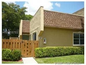Foto del edificio - 3661 NW 95th Ter