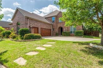 Building Photo - 14669 Foxbriar Ln