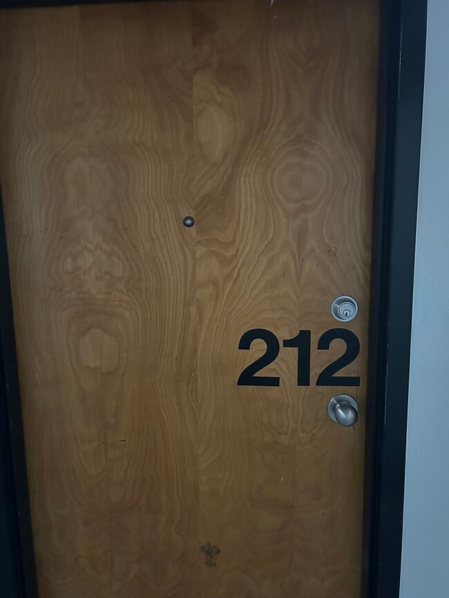 Building Photo - 222 Jay St