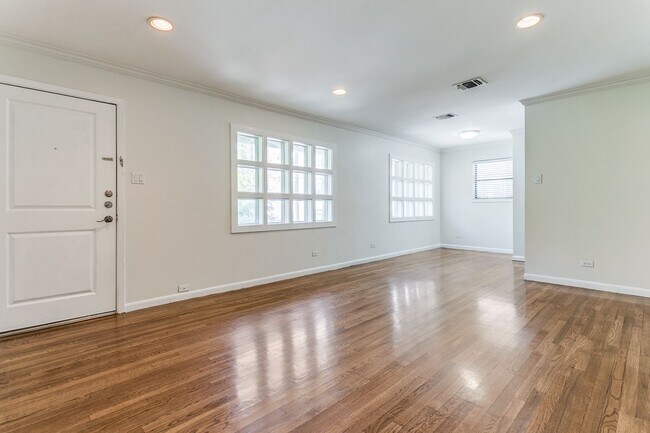 Photo - BOUTIQUE ALAMO HEIGHTS 1-BEDROOM APARTMENT