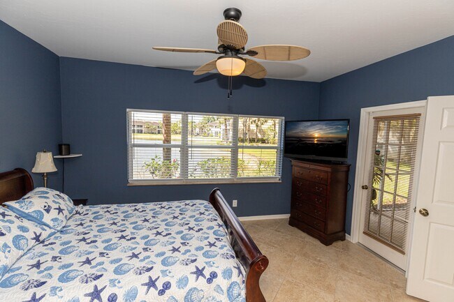 Foto del edificio - 12081 Summergate Cir
