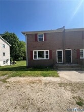 Building Photo - 2356 Dellrose Dr